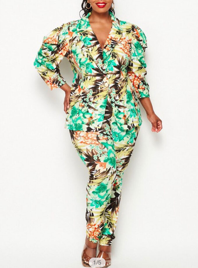 Vacation Travel Green Floral Pant Suit